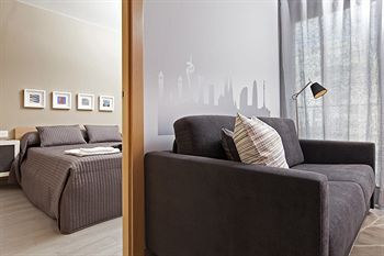 Hotel Bbarcelona Gaudi 4*