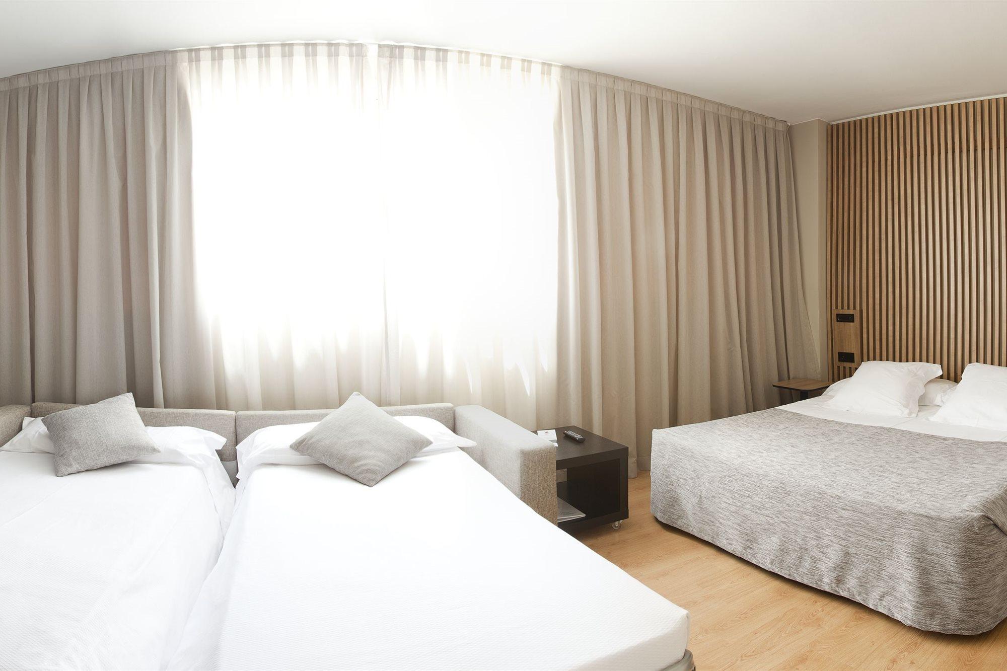 Atenea Hotel