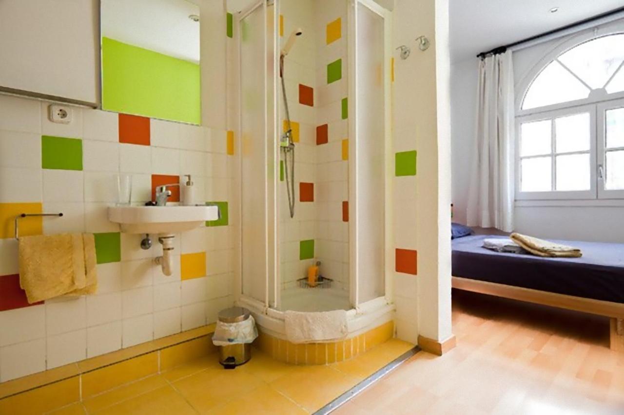 La Casa De Laura Nisia 3*