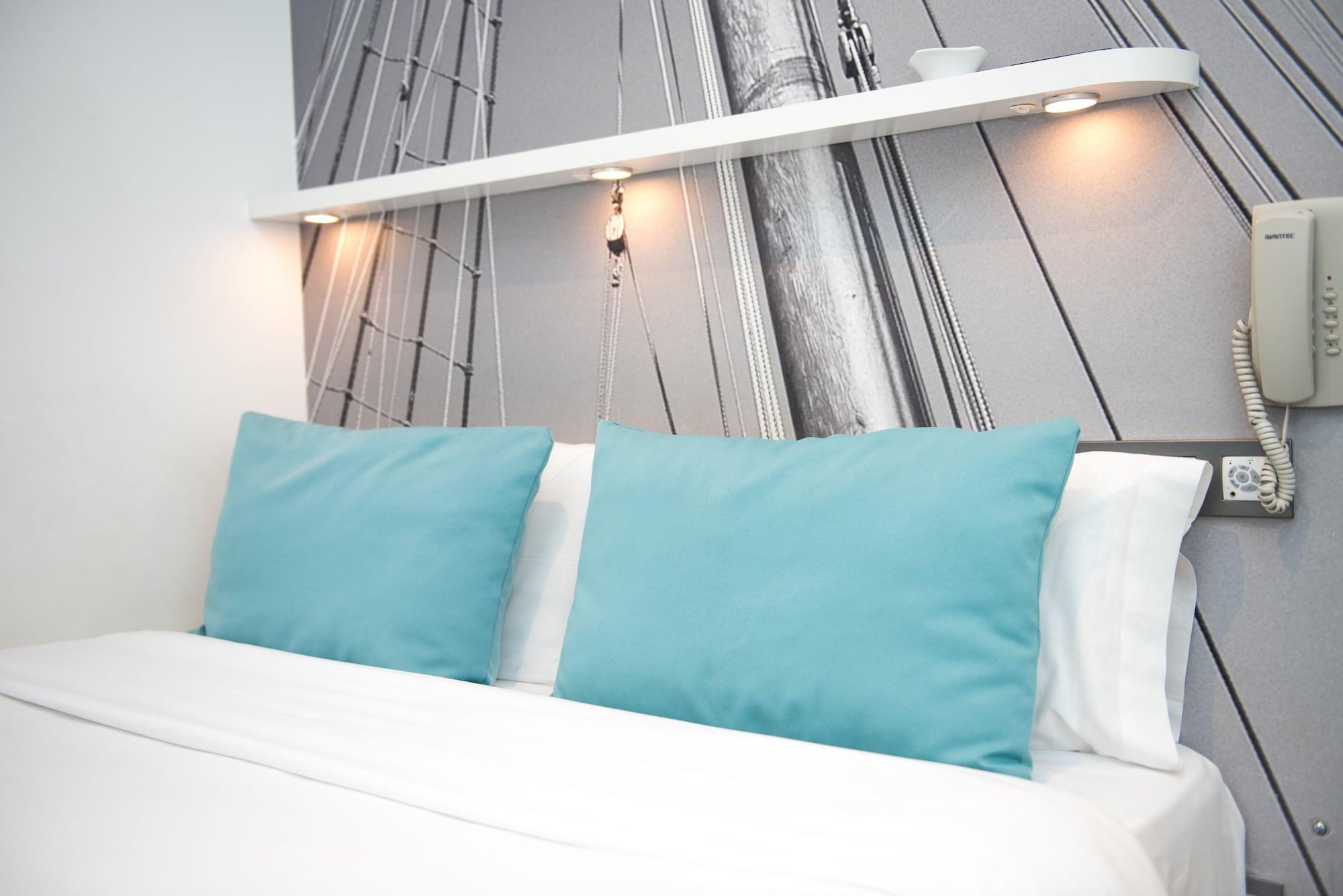 Curious By Alegria Hotel