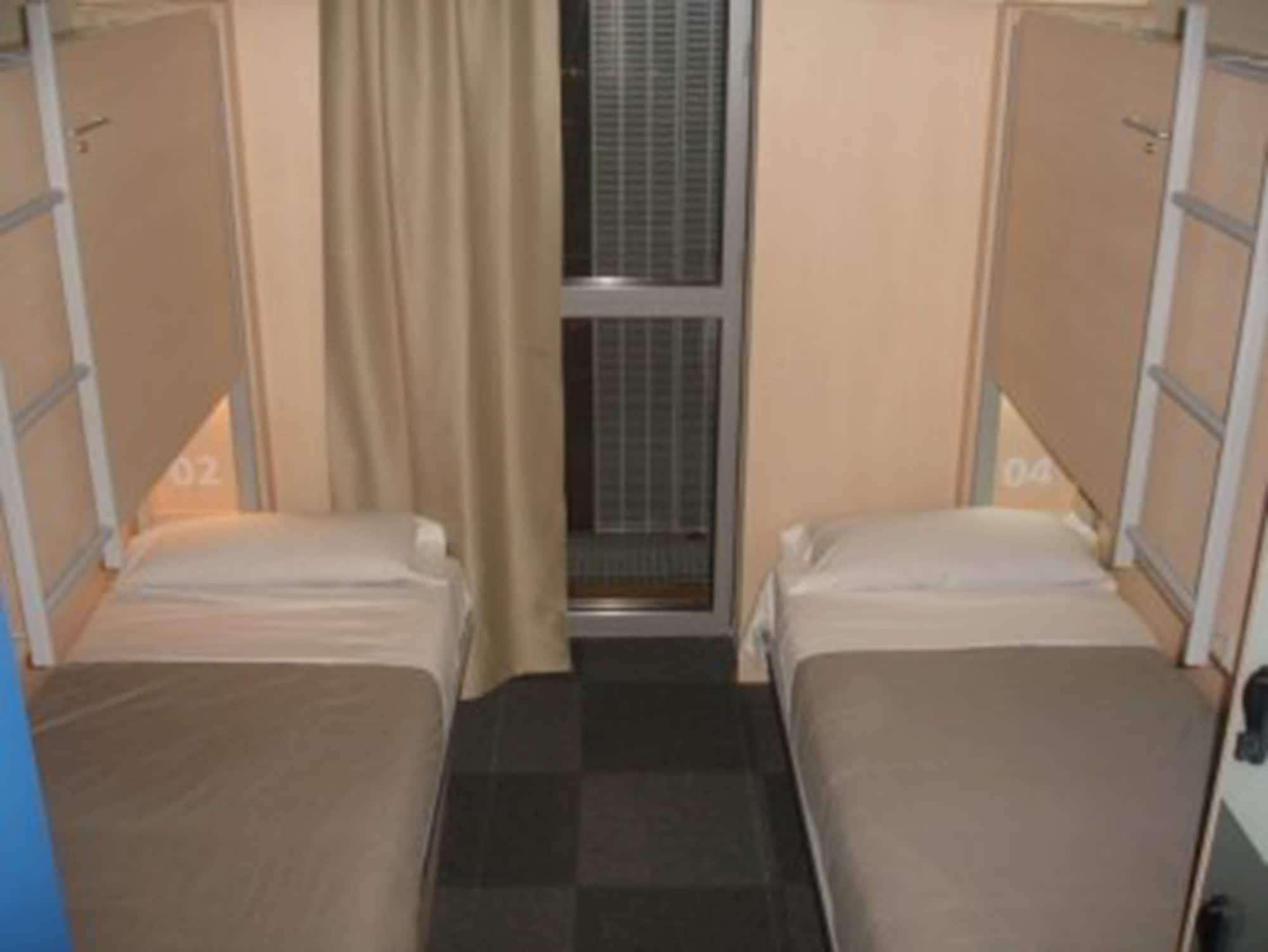 Urbany Hostel Barcelona