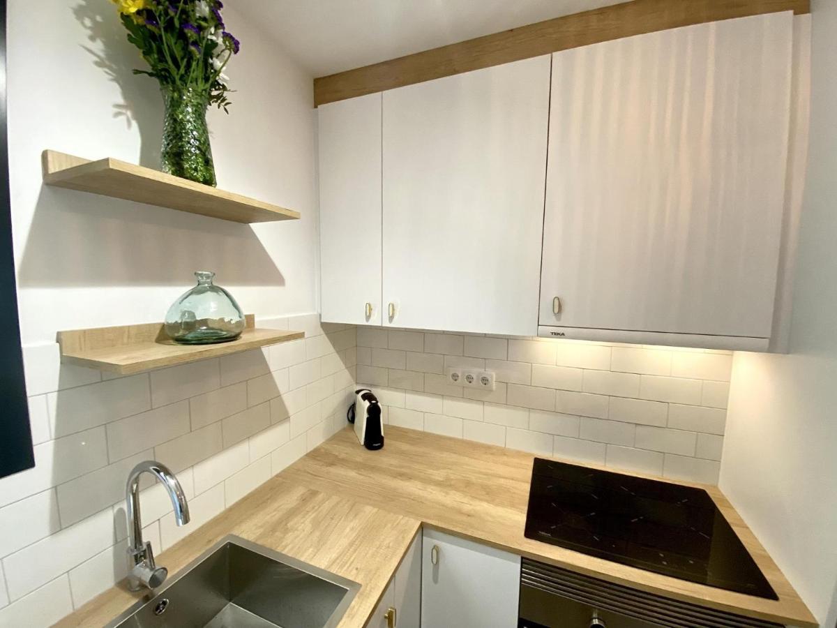 Sants Montjuic Olympic View Apartment
