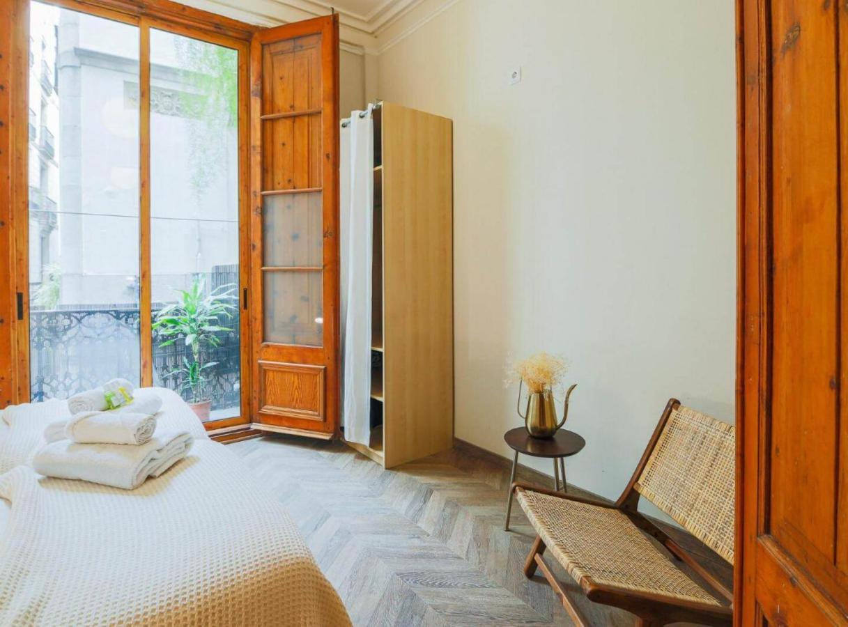 Avinyo 2 Gotic - Spacious Loft In Gothic Quarter!