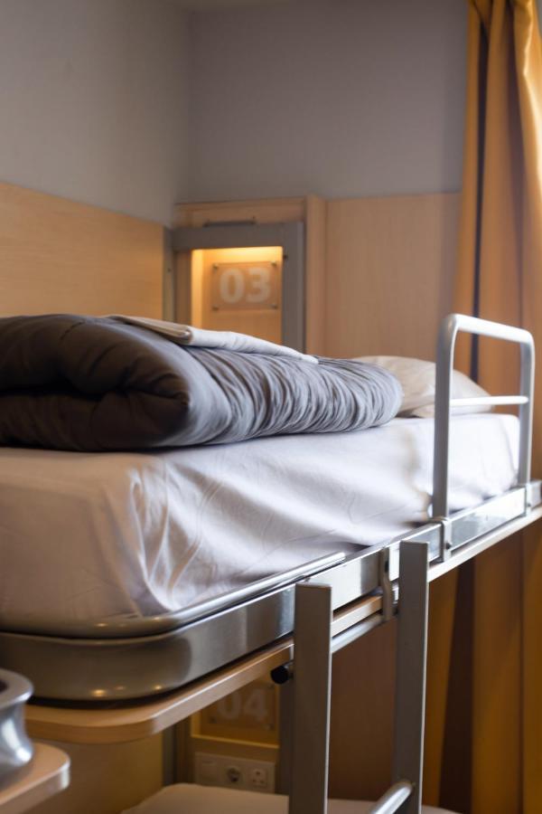 Urbany Hostel