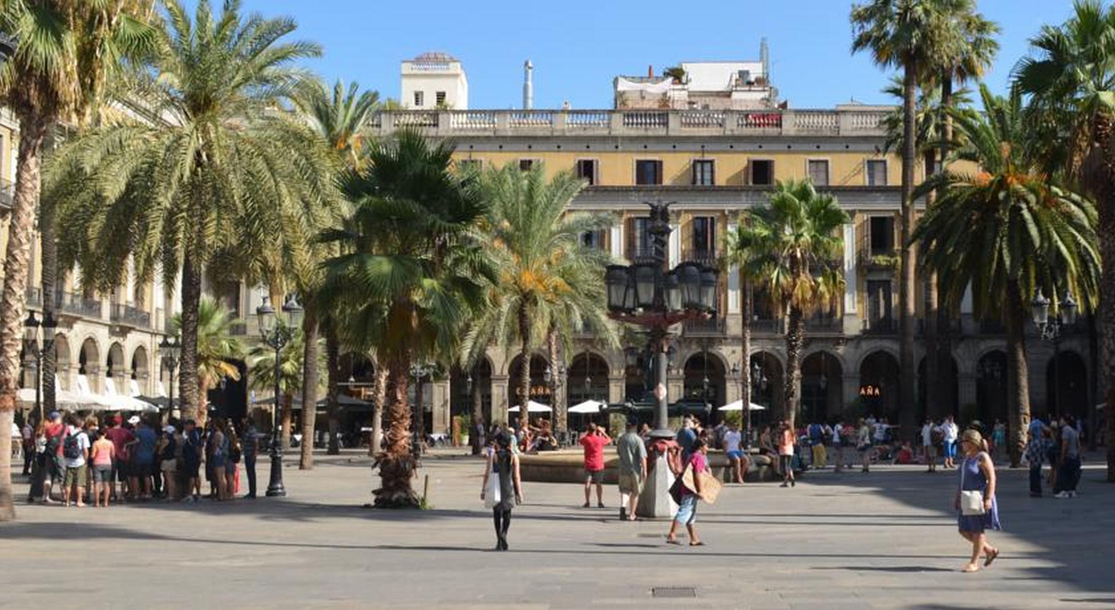 Catalonia Port Hotel