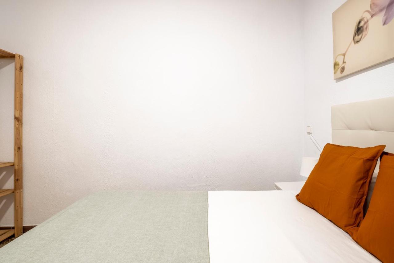 Apartment Centric Gaudi Barcelona