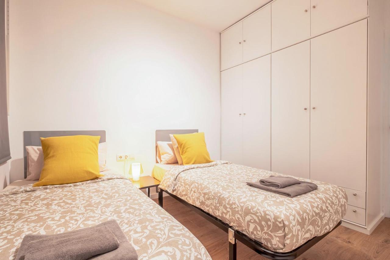 Elegante Y Amplio Apartamento *