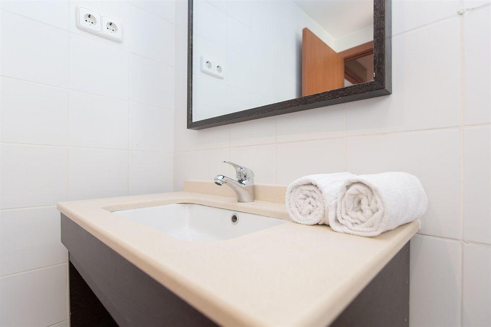 Ainb Raval Hospital Appartement