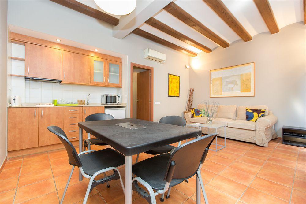 Appartement Ainb Raval Hospital *