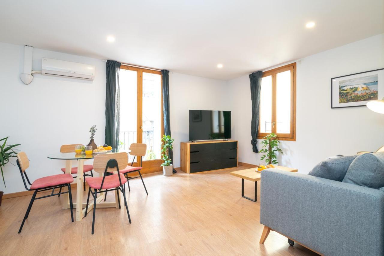 In Born Apartment *