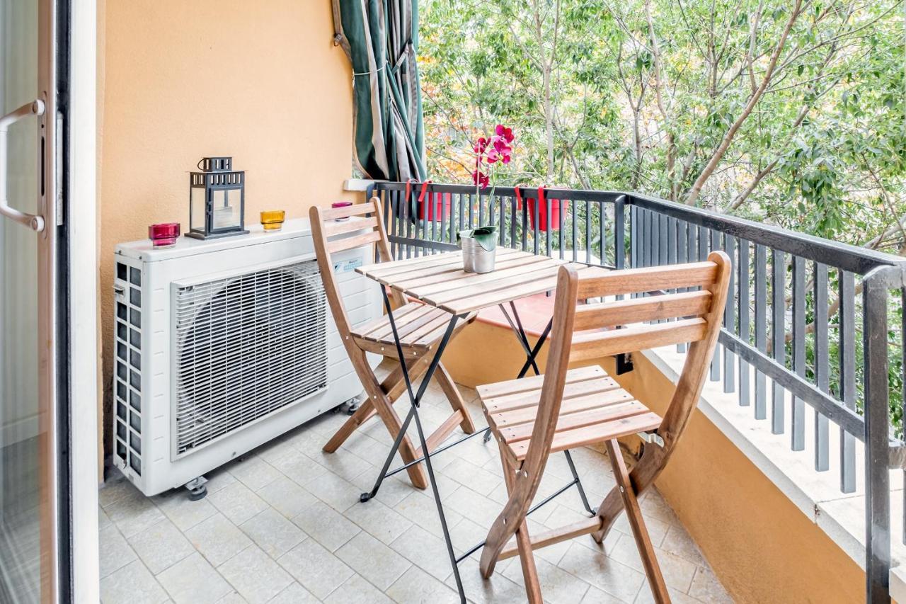 Elegante Y Amplio Apartamento