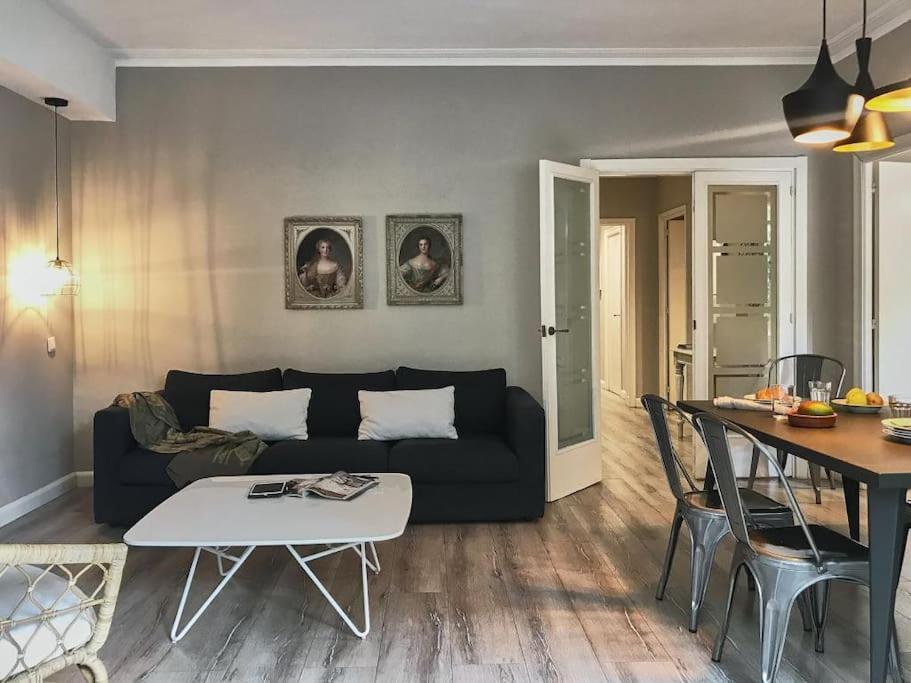 Apartment Magnificent 4 Bedroom In Eixample