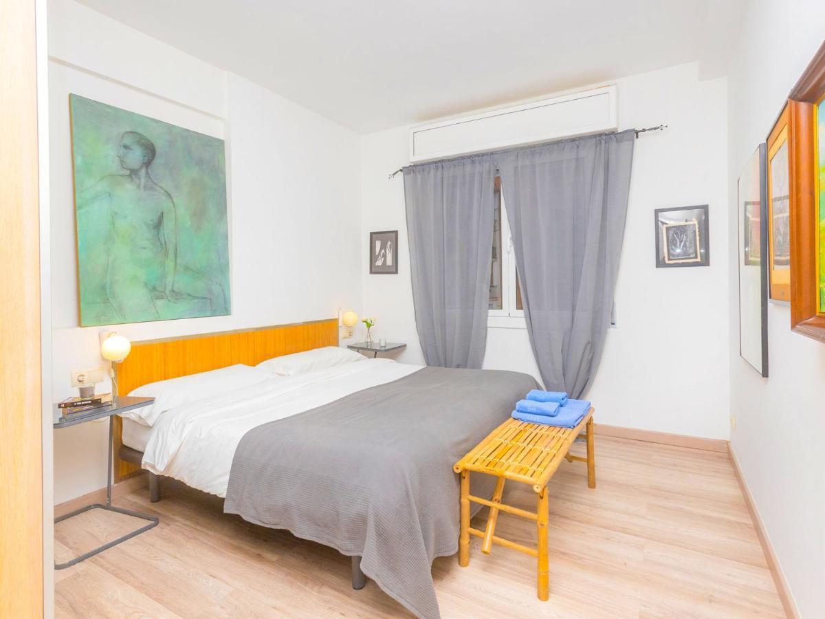 Eixample Dret Independencia Valenci By Interhome Apartment *