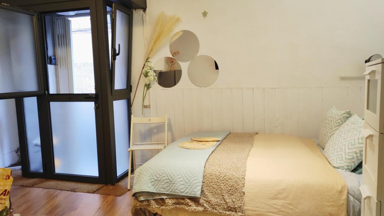 With Bathroom, Refrigerator And Microwave Apartamento Barcelona
