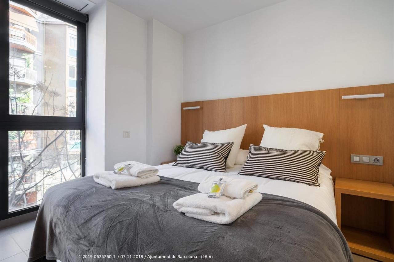 Flateli Navas A01 Barcelona