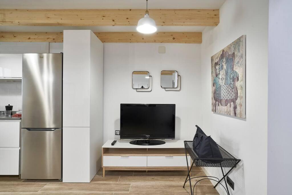 Bebarceloner Eixample Duplex Apartment *