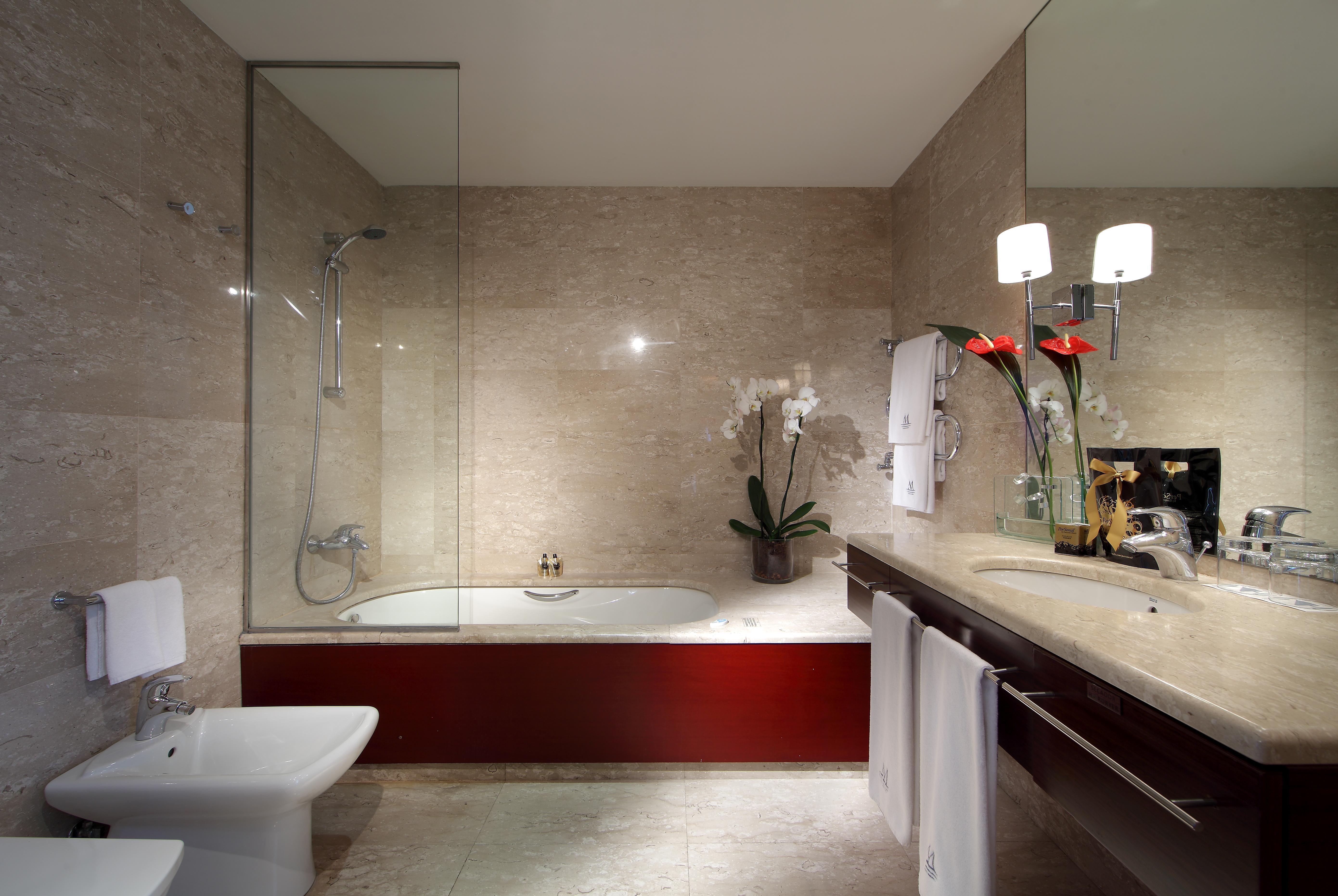 Eurostars Grand Marina Gl 5*