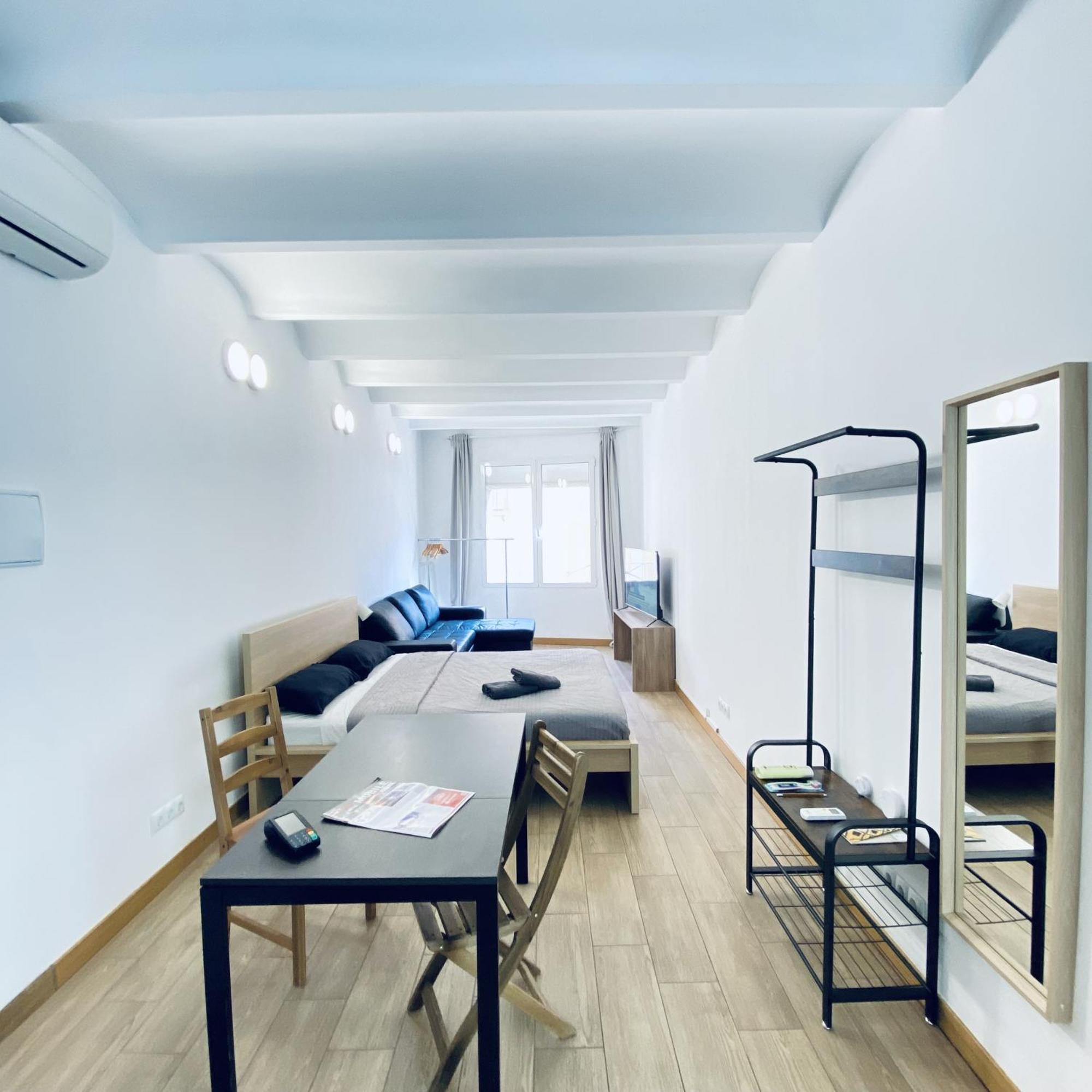 Freeparking Lofts Bcn Fira Sants Camp Nou A-plus * Barcelone