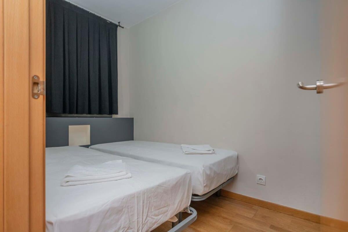 Modern And Bright In Eixample 3-1 Apartment Barcelona