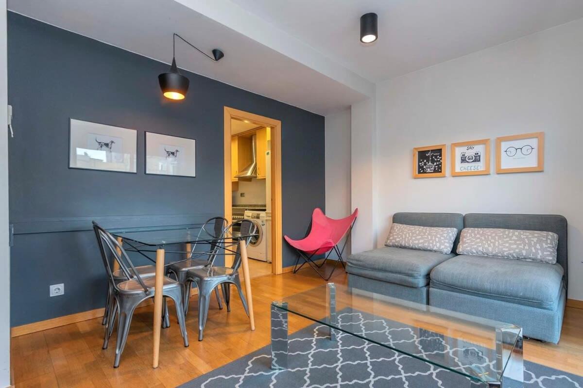 Modern And Bright In Eixample 3-1 Apartment