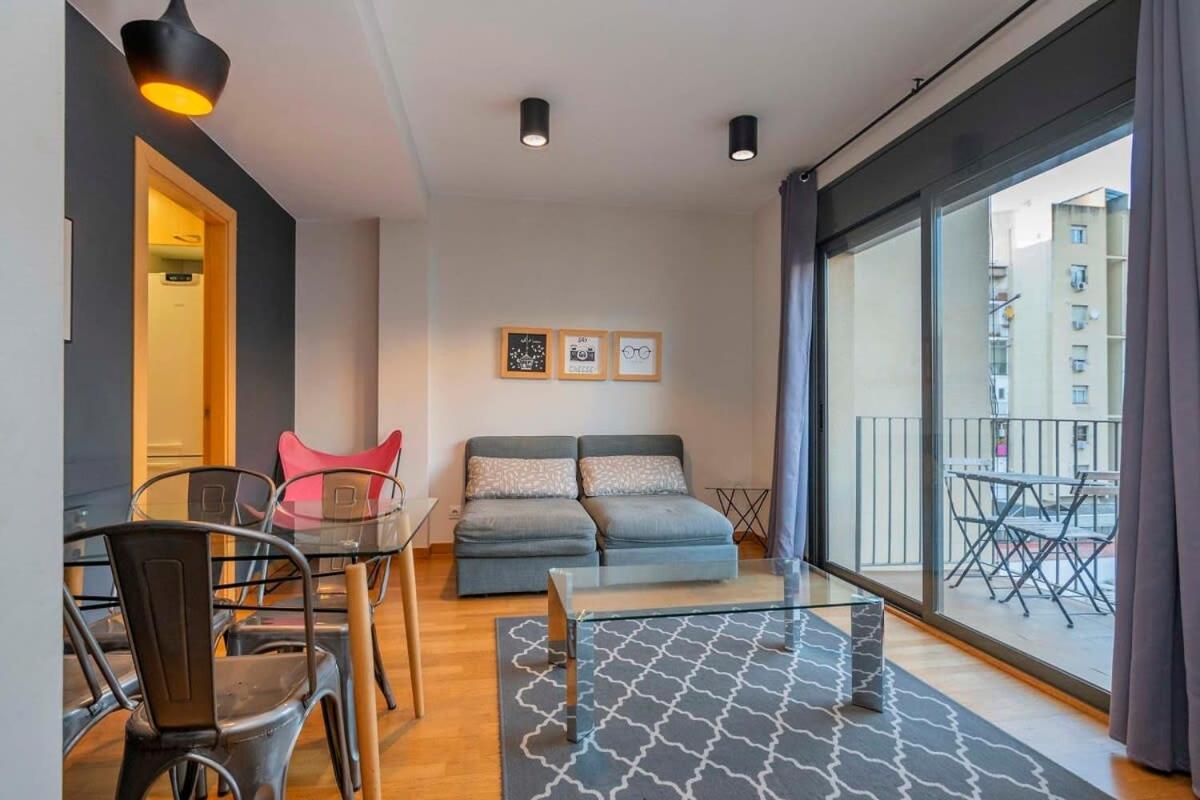 Apartment Modern And Bright In Eixample 3-1 Barcelona