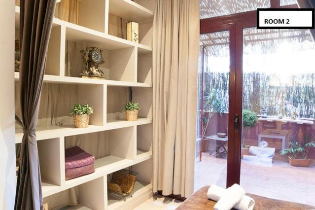 Family Plaza Espana Apartment *
