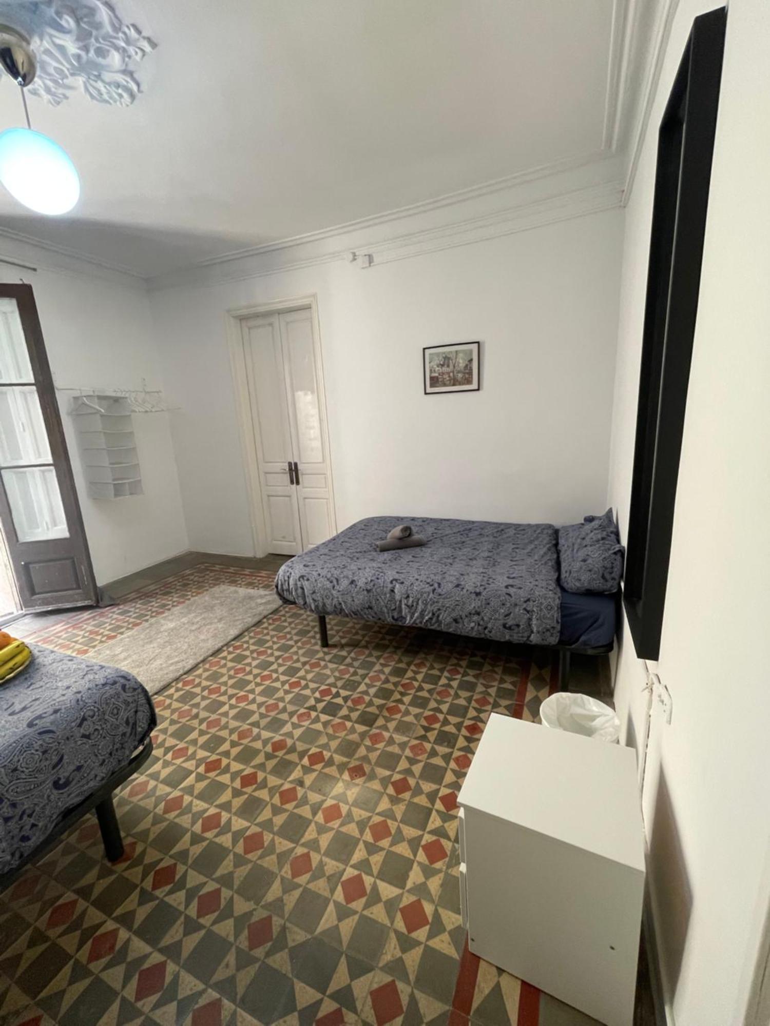 Banys Nous 3 Bed & Breakfast