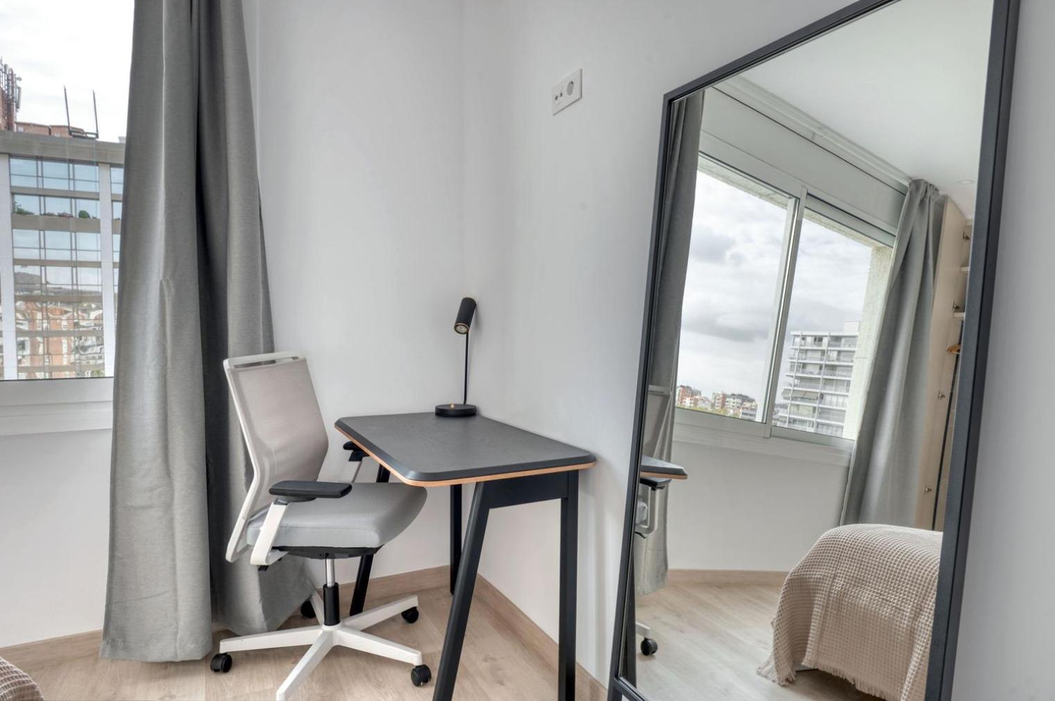 Blueground Pedralbes Furnished Bcn-92