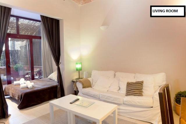 Family Plaza Espana Apartment *