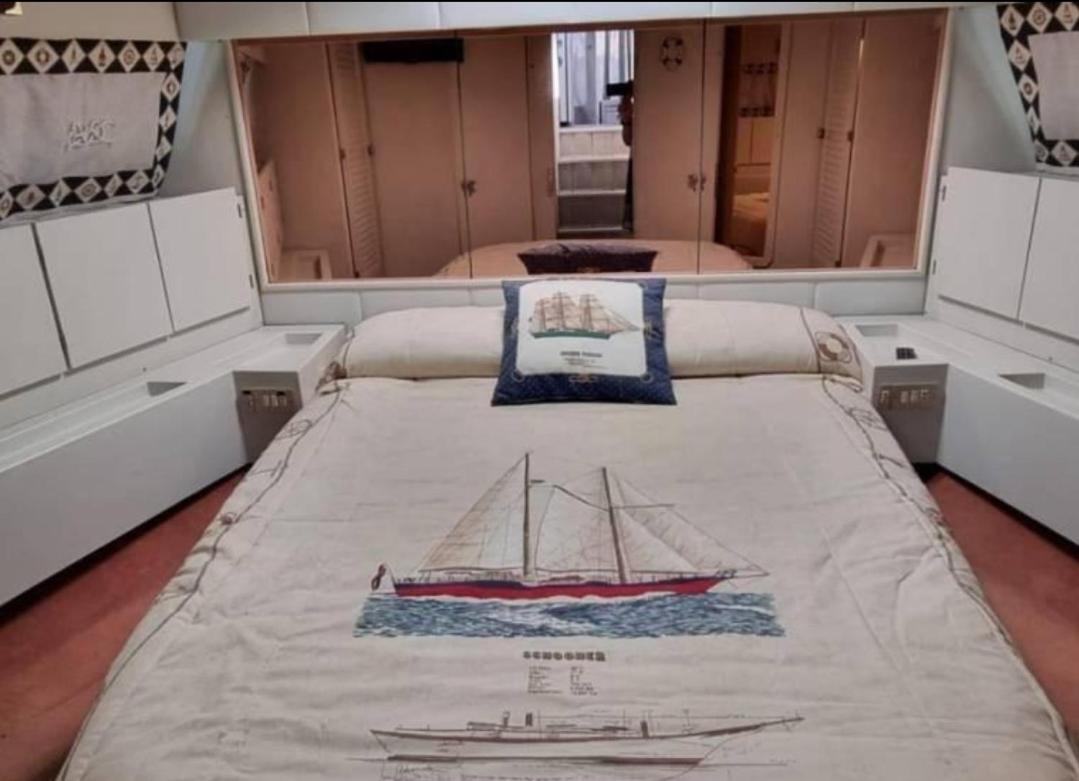 Botel Barco Barcelona