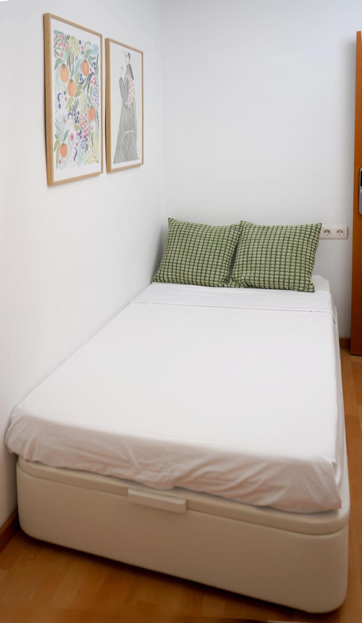 Guest house Marbarcelona Berlin