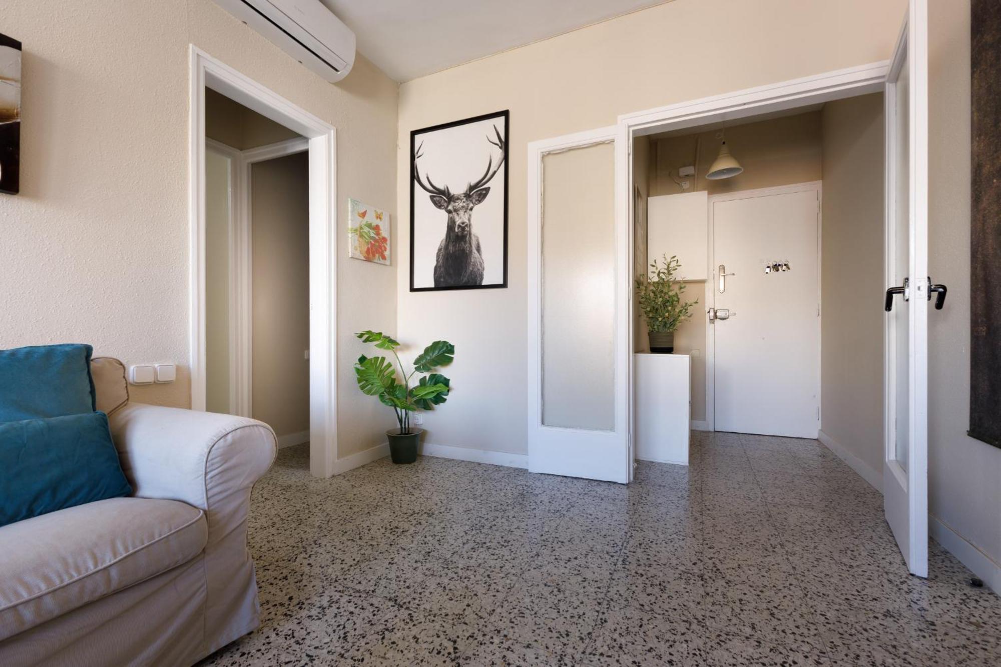 Apartment Mercat Sant Antoni 1 *