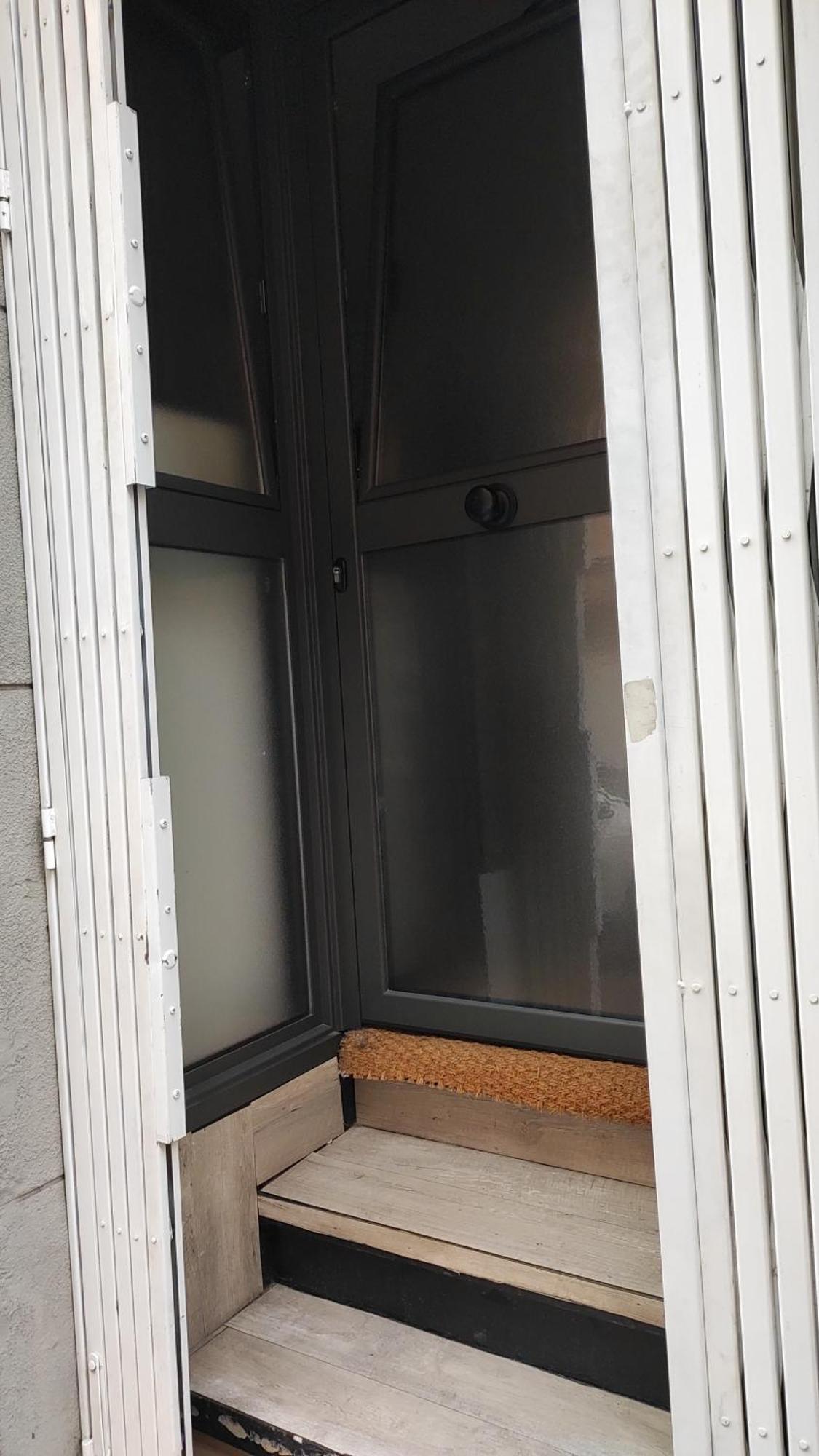 Apartamento With Bathroom, Refrigerator And Microwave Barcelona