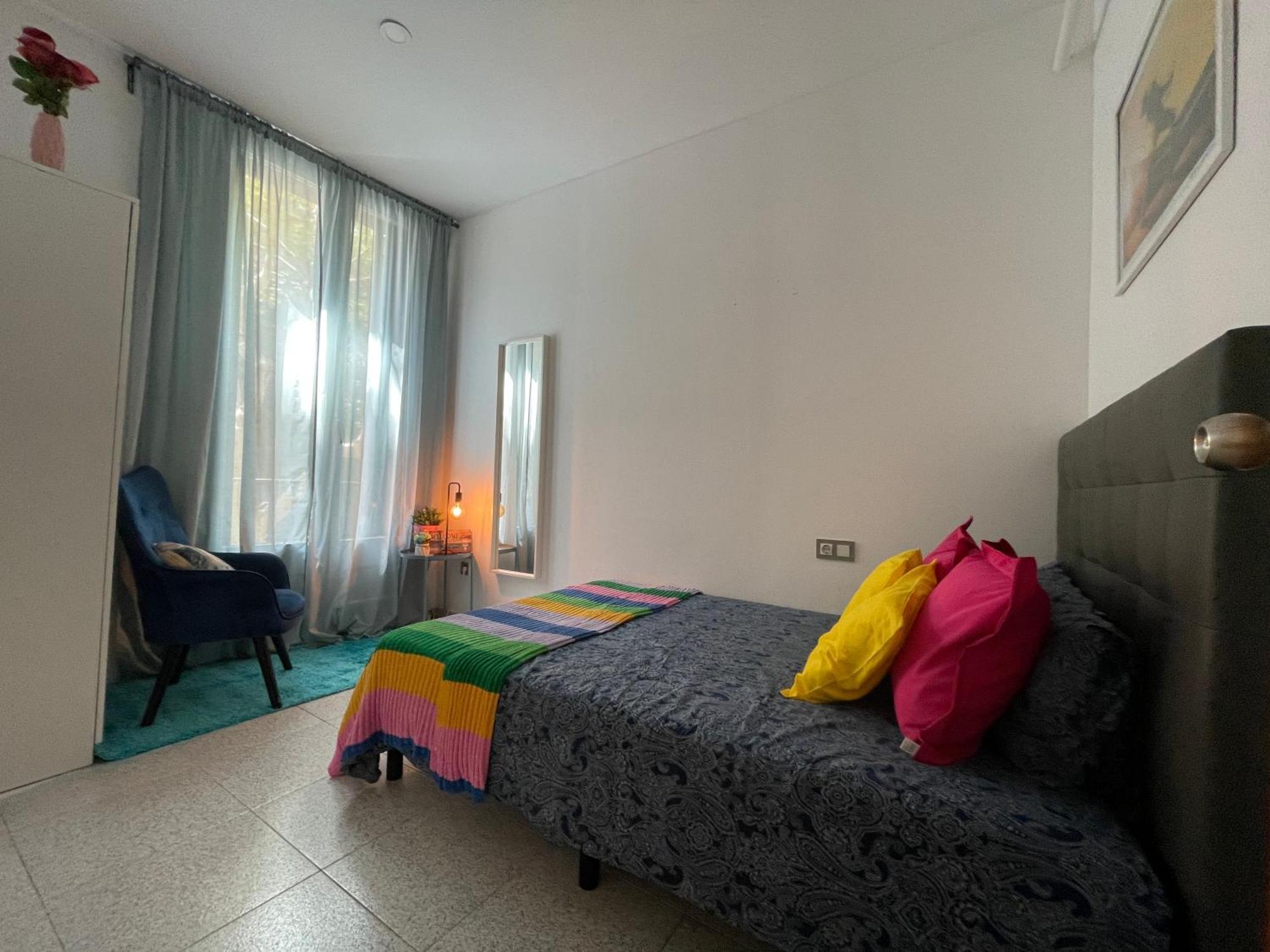 Plaza Universidad Hostal