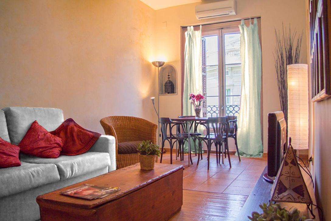 Gaudi 1 Apartment *