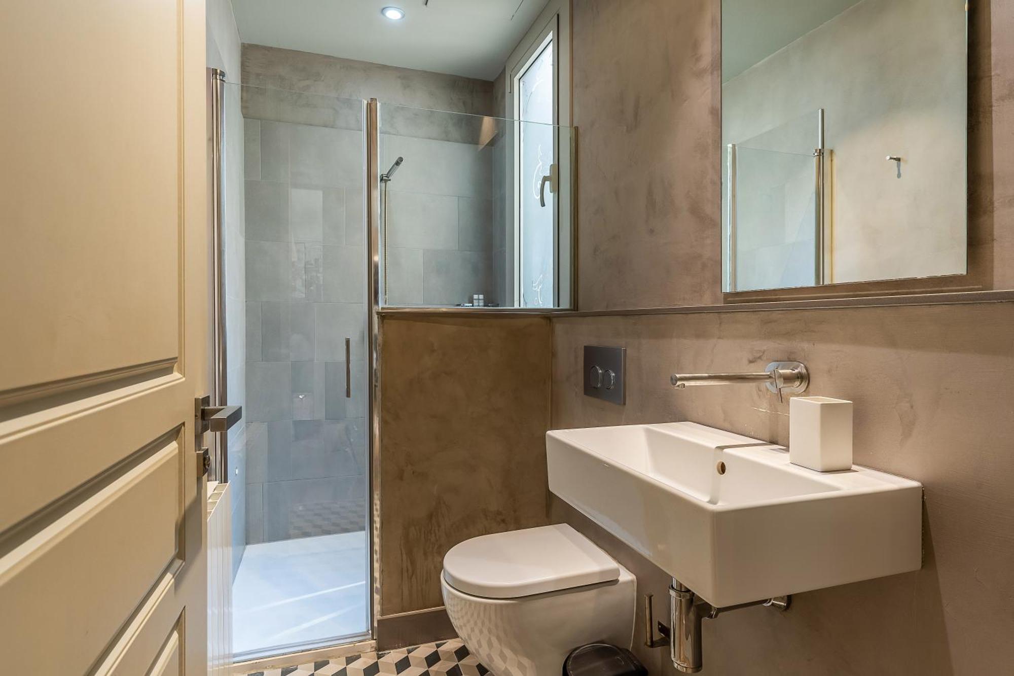 2170 - Ab Casa Saltor Barcelona