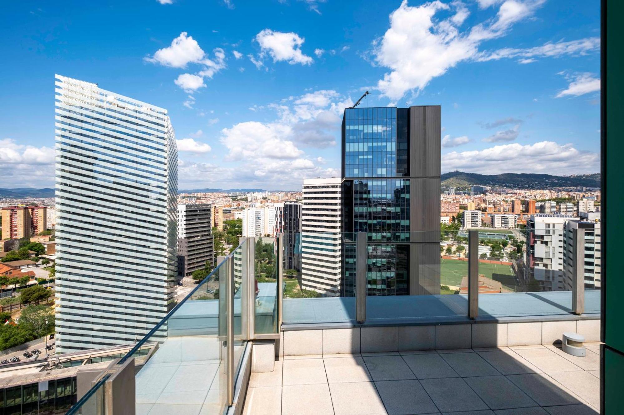 Amazing Fira And 15' From Bcn Center With Pool Apartment *