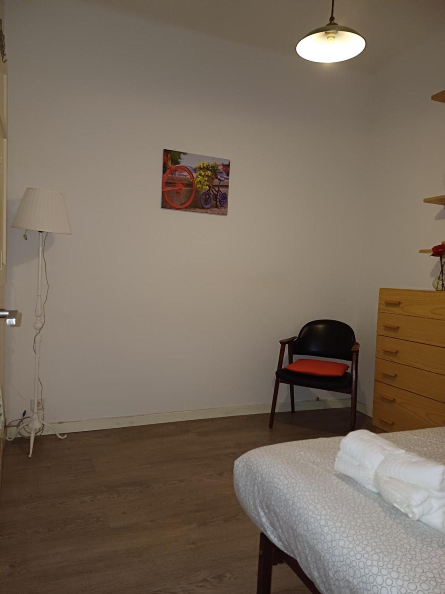 Guest house Habitacion Individual Con Bano Compartido *