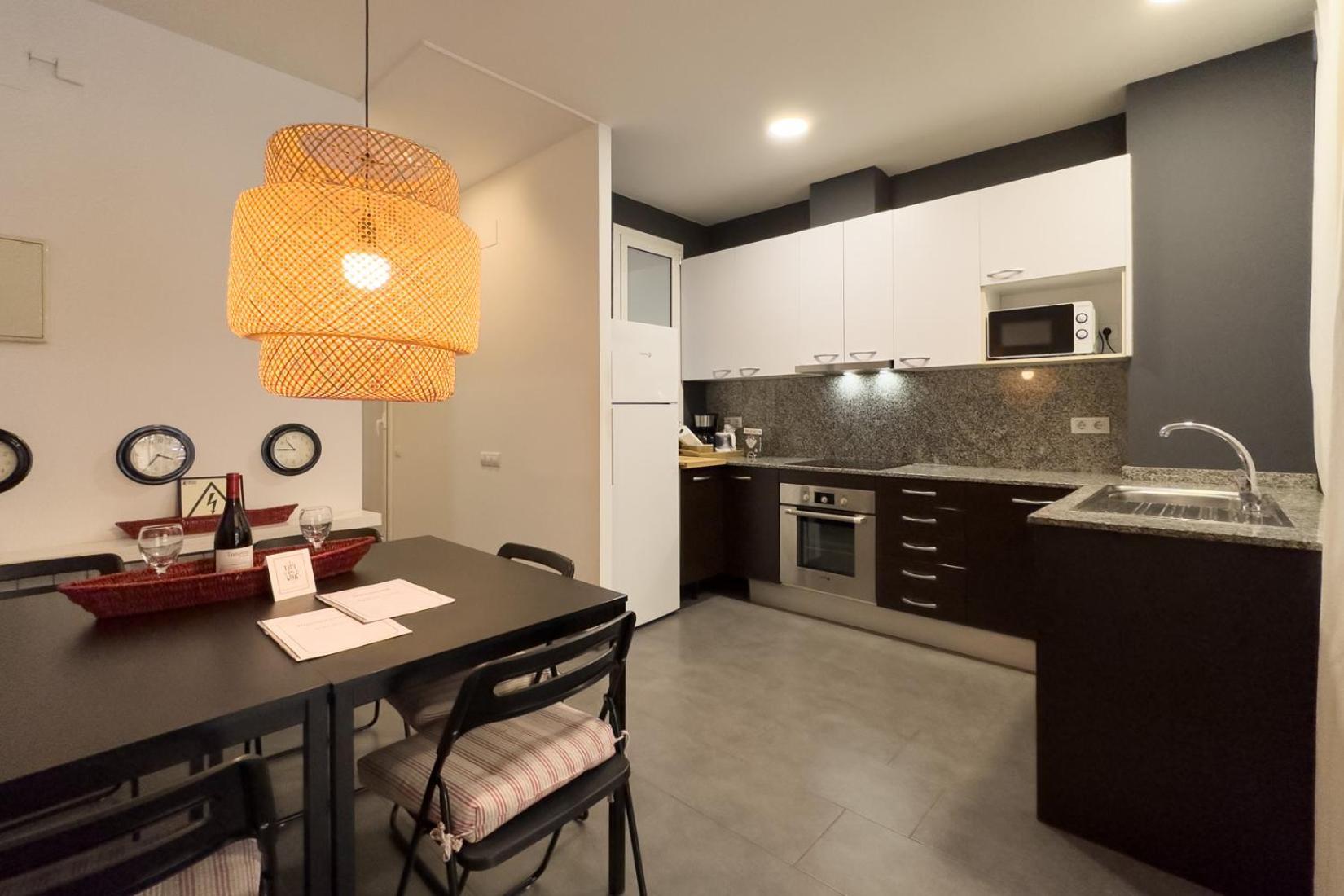 Ainb Sants Appartement *