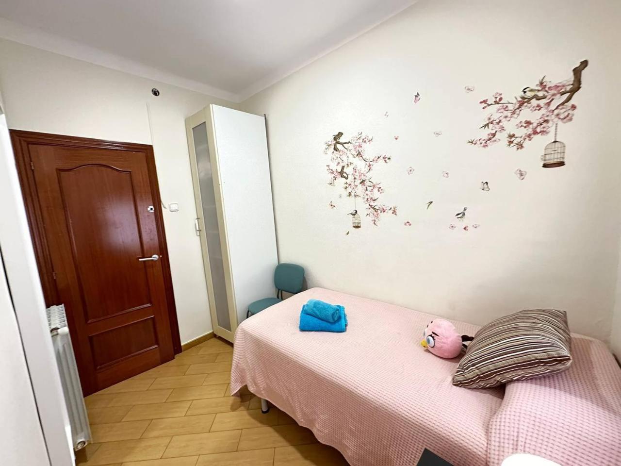 Rooms Nueva Valencia Frühstückspension Barcelona