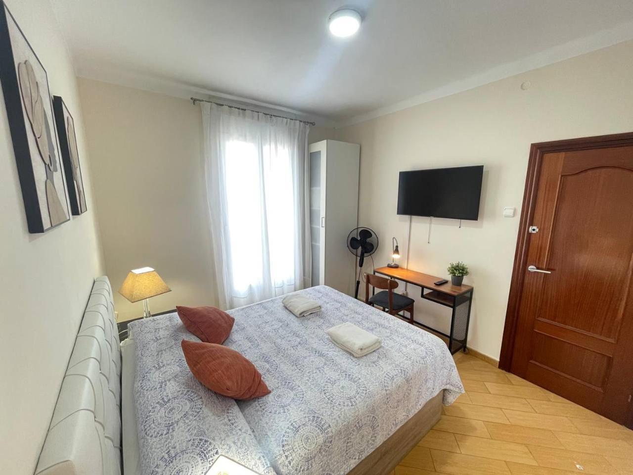 Rooms Nueva Valencia Frühstückspension