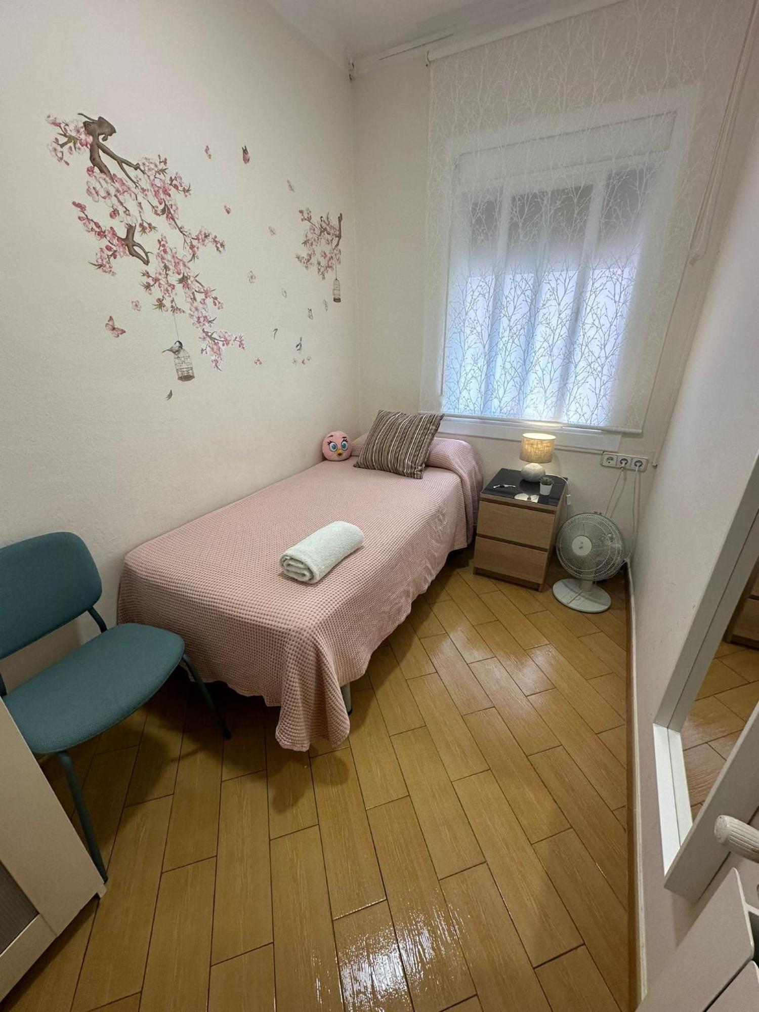 Rooms Nueva Valencia Frühstückspension *