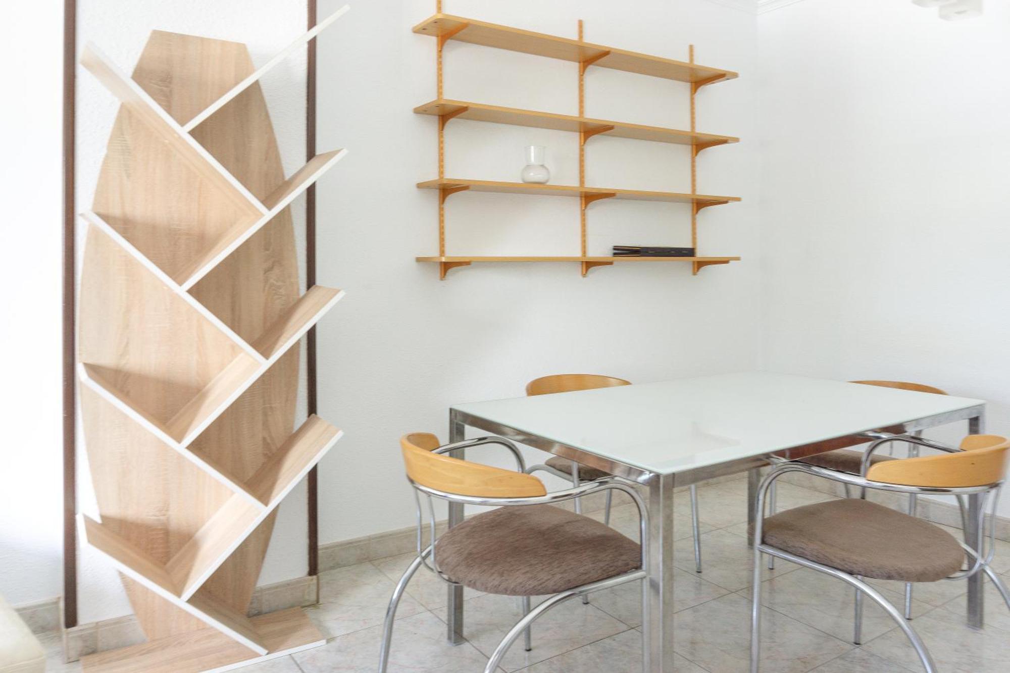 Charming In Shared Near Camp Nou Barcelona