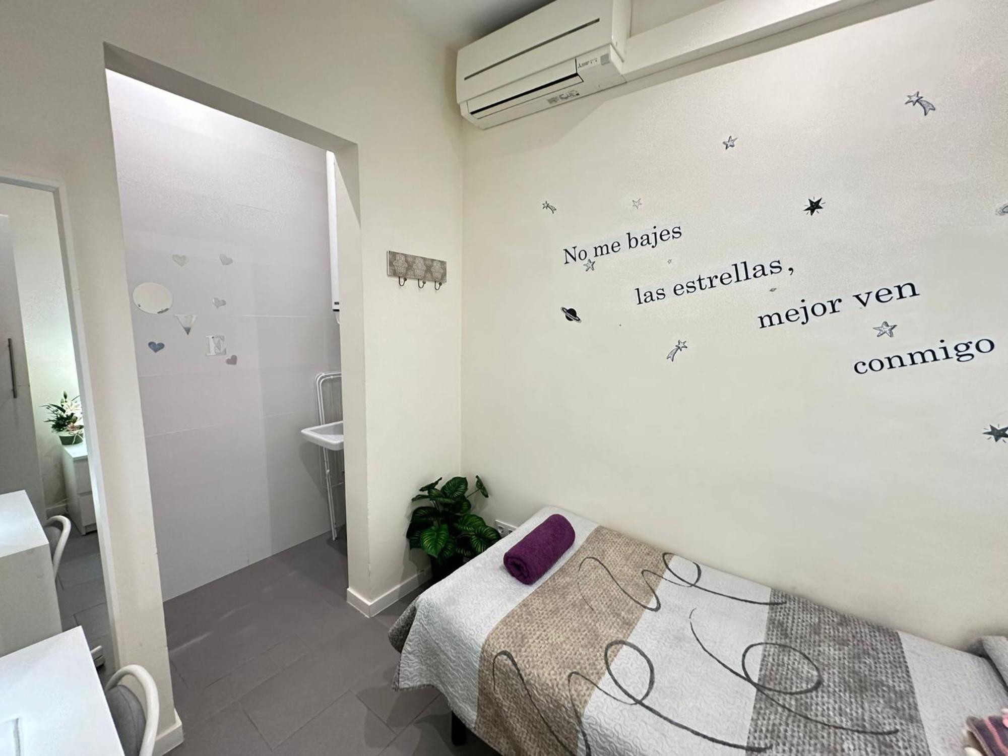 Balmes Bed & Breakfast *