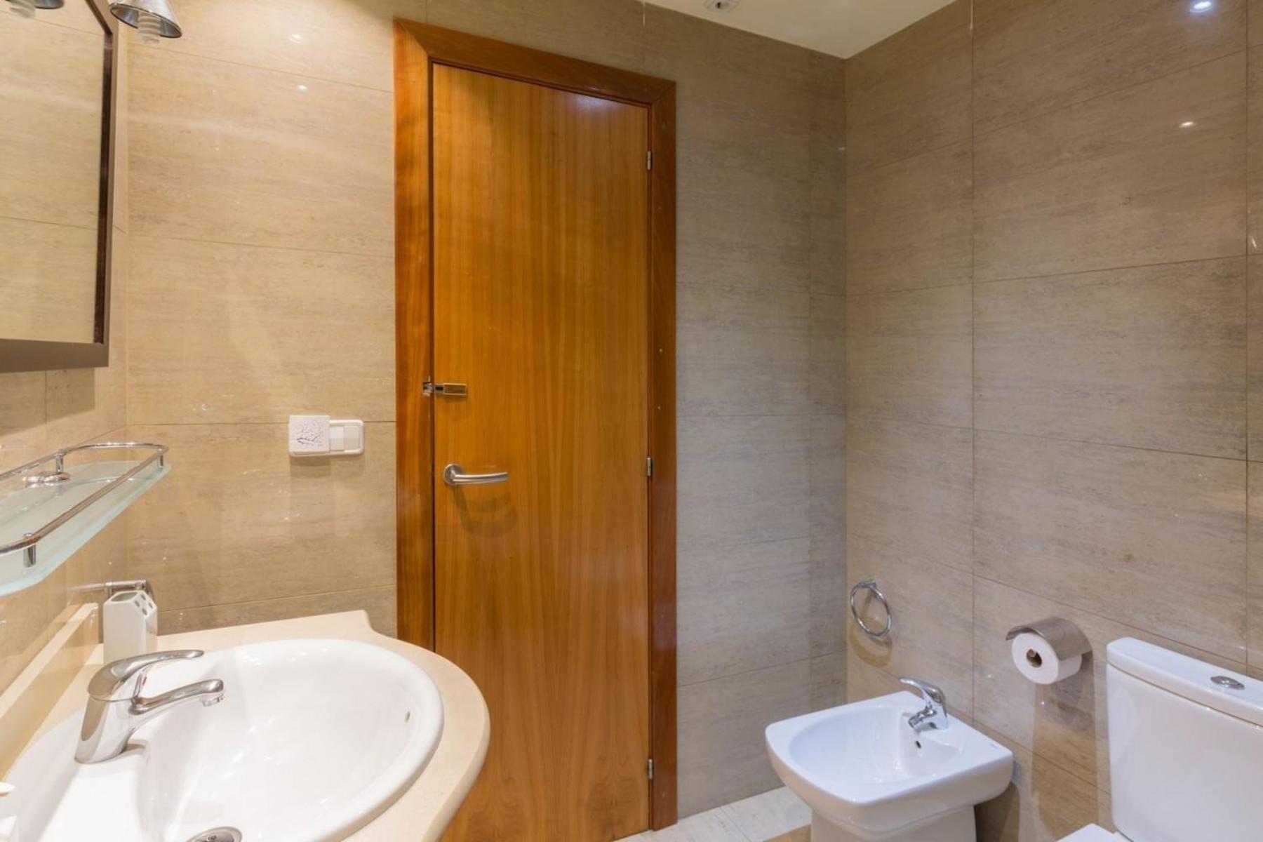 Fuer 6 Personen Ca 85 Qm In Barcelona-ciutat Vella, Costa Brava Costa Del Maresme Apartment *