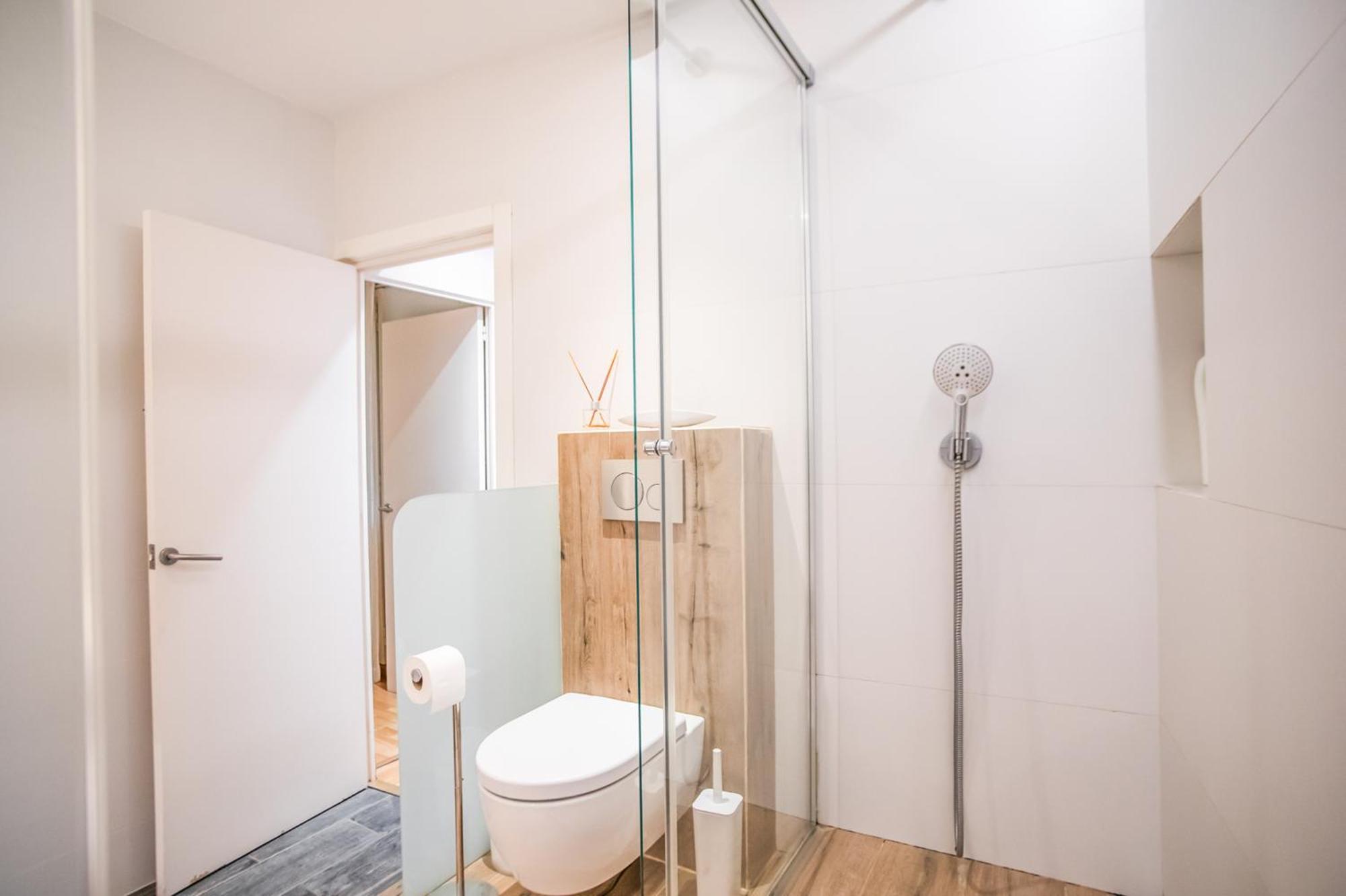 El Born - Ciutat Vella - Port 5 Pax 2 Bedrooms *