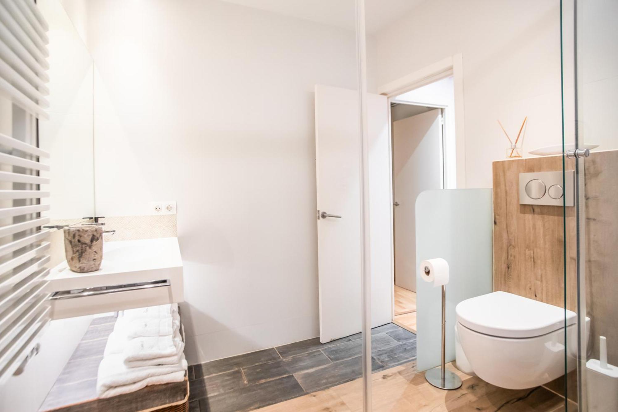 El Born - Ciutat Vella - Port 5 Pax 2 Bedrooms Apartment Barcelona