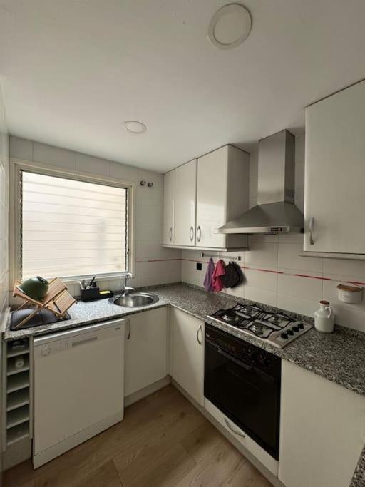 Apartment Centric Next To Arc De Triof *