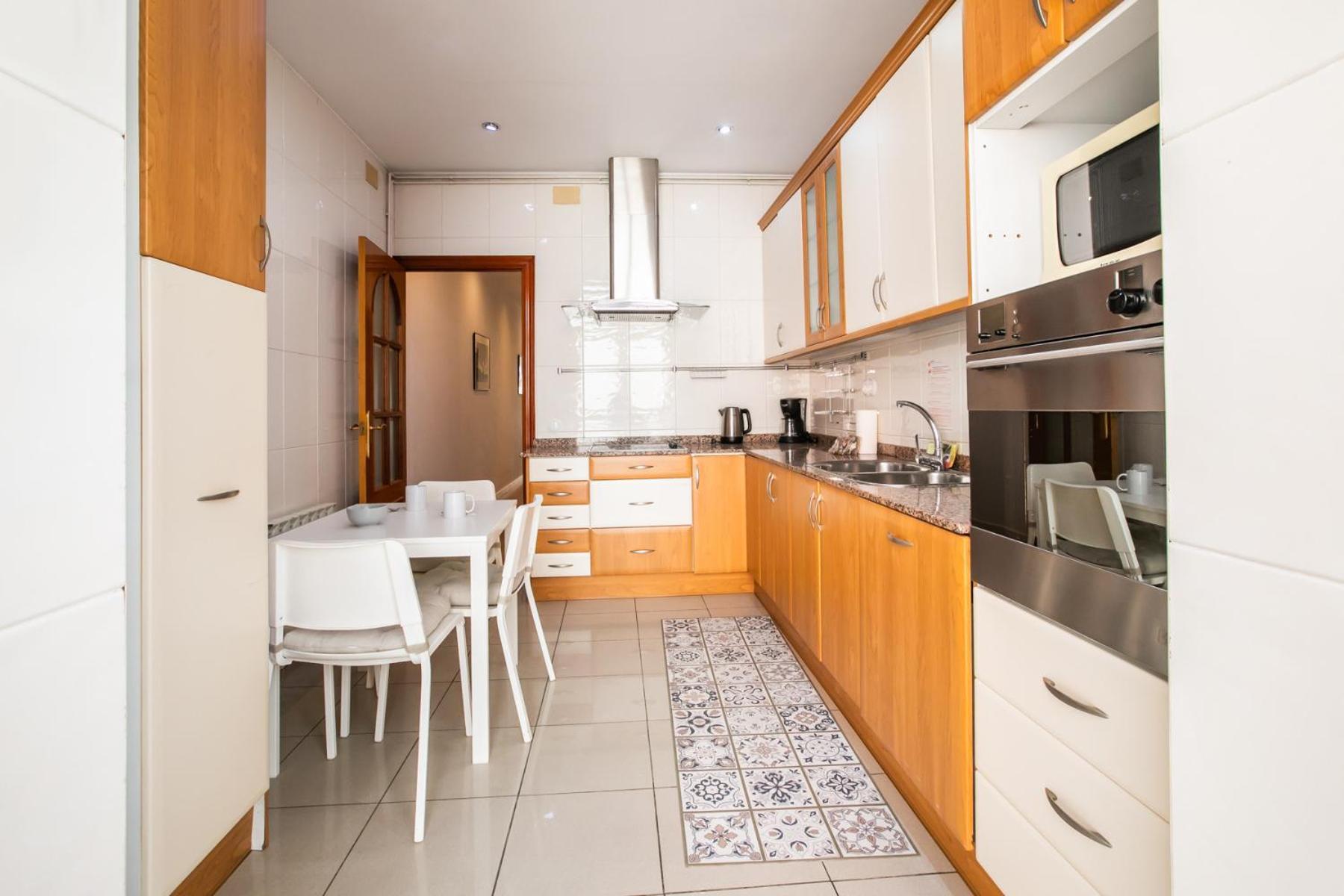 Apartment 42ara1026 - Spacious In Eixample Barcelona