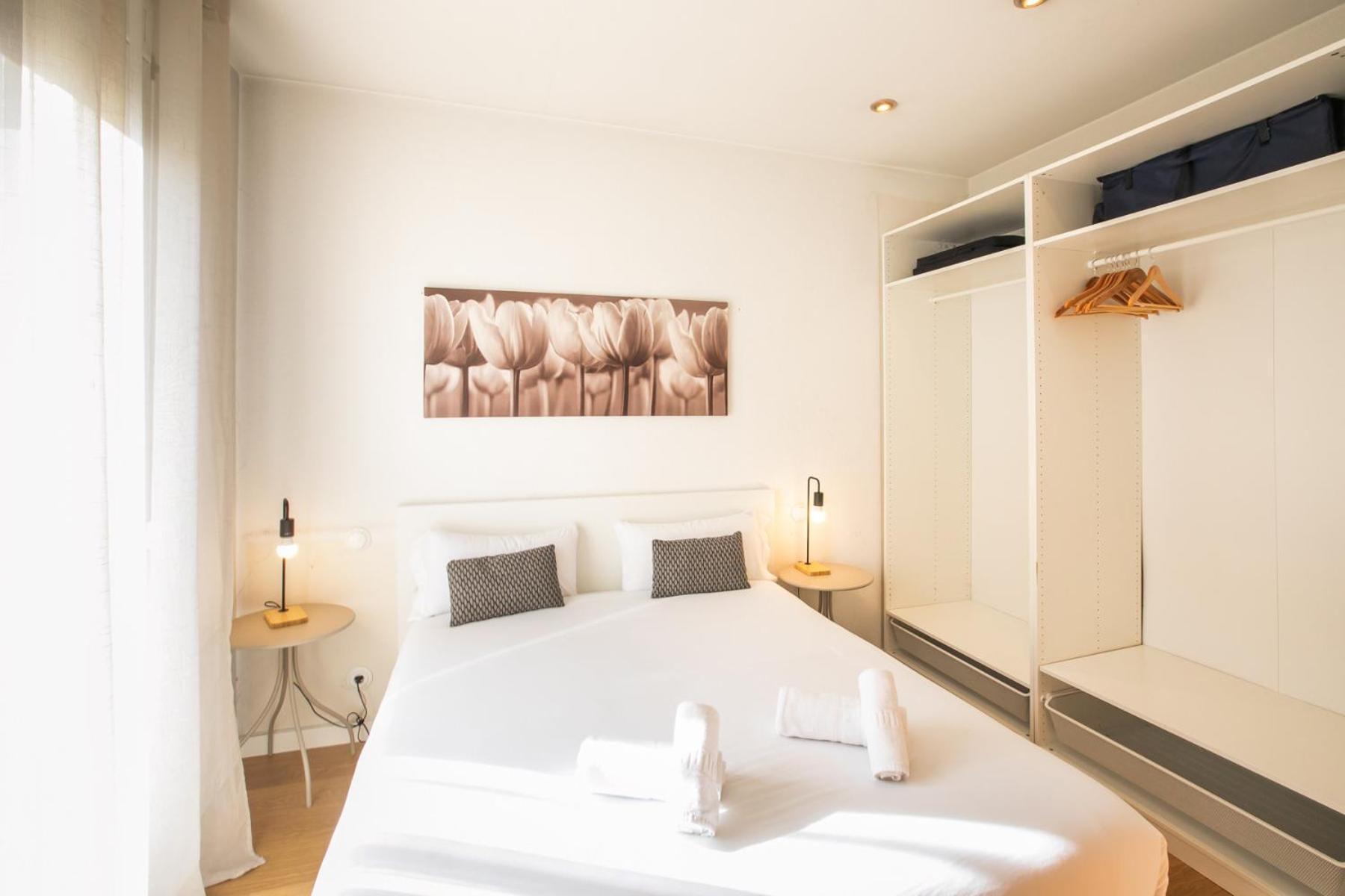 42ara1026 - Spacious In Eixample * Barcelona